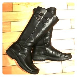 Keen tall black leather boots 39